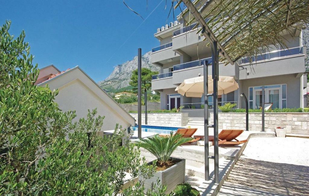 Villa Em Makarska Eksteriør billede