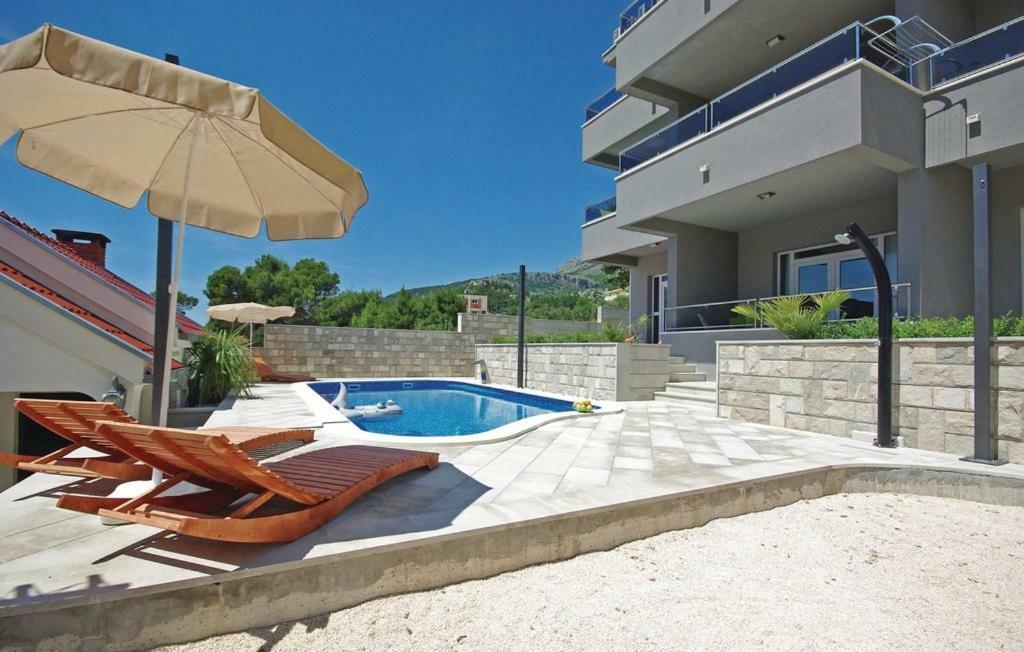 Villa Em Makarska Eksteriør billede