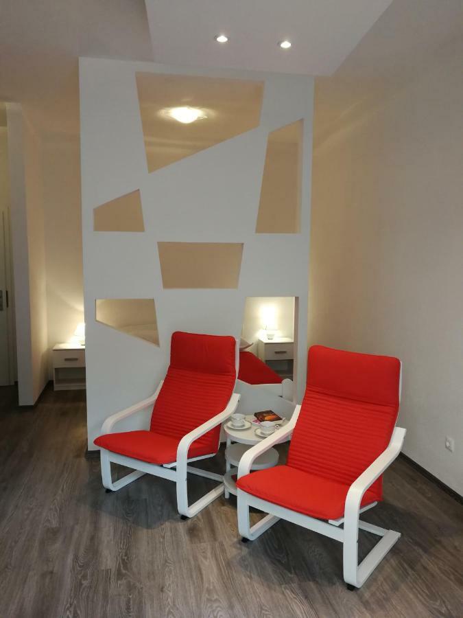 Villa Em Makarska Eksteriør billede